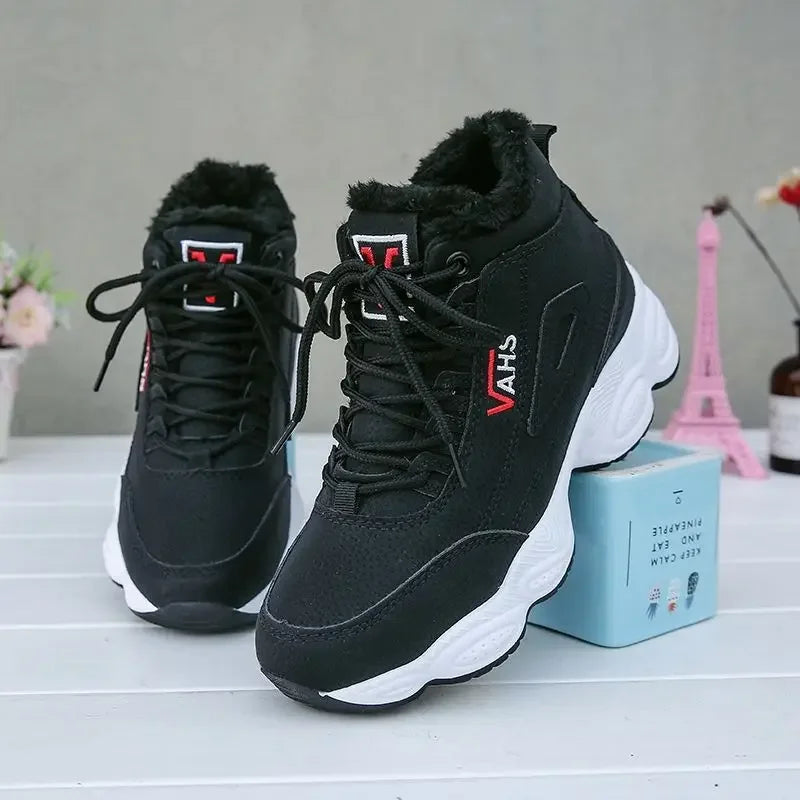 New Winter Thick-soled Women's Sneakers Warm Plus Velvet Cotton Shoes Height-increasing Non-slip Platform Women Shoes Snow Boots