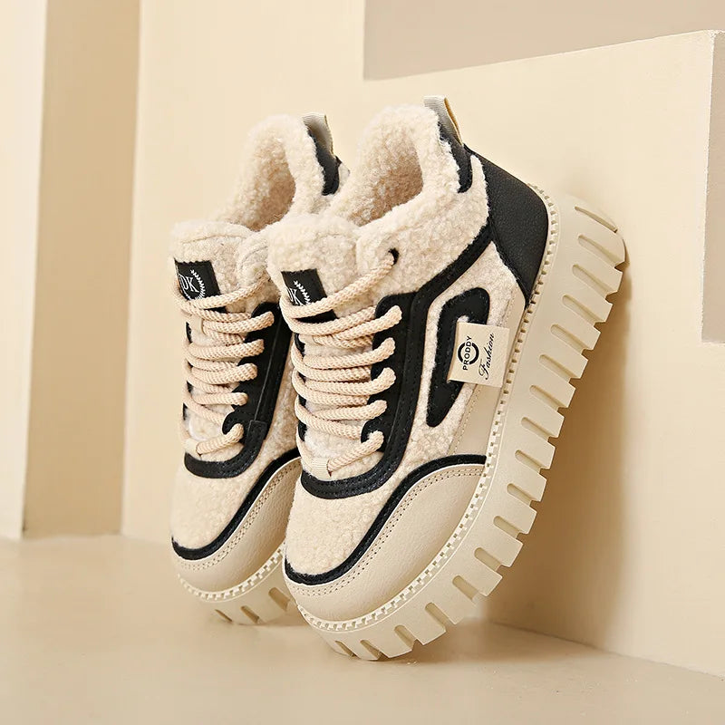 New Winter Warm Cotton Shoes Ladies Plush Fur Thick Sole Lace Up Casual Sneakers Women Outside Flat Comfortable Running Shoes