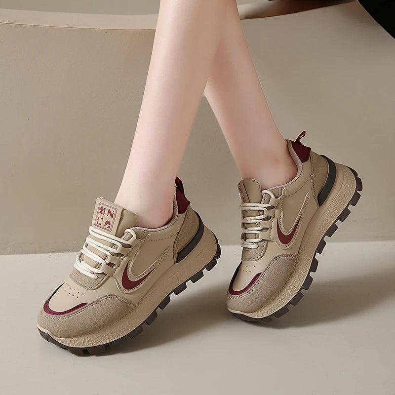 Fashionable and casual thick sole 2025 new hot selling versatile running shoes for women's fashion, increasing height