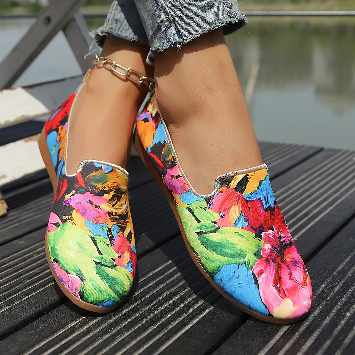 1 pair of colorful flat shoes, round-toe comfortable walking shoes, loafers with vibrant dopamine colors full of energy.