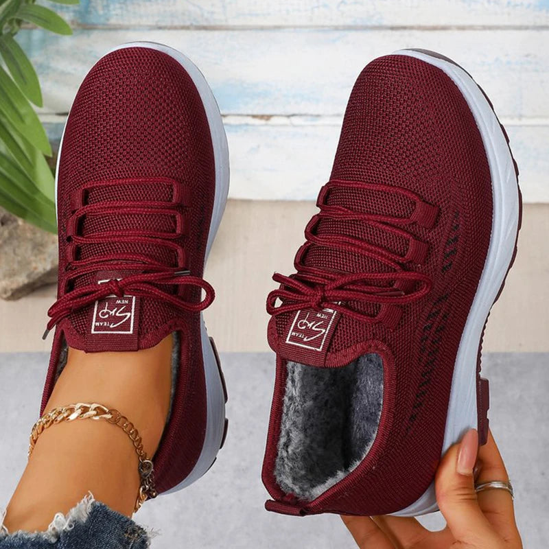 Fleece Lining Warm Sneakers for Women Winter Comfortable Light Plus Size Women's Sports Shoes Soft Sole Lace Up Cotton Shoes