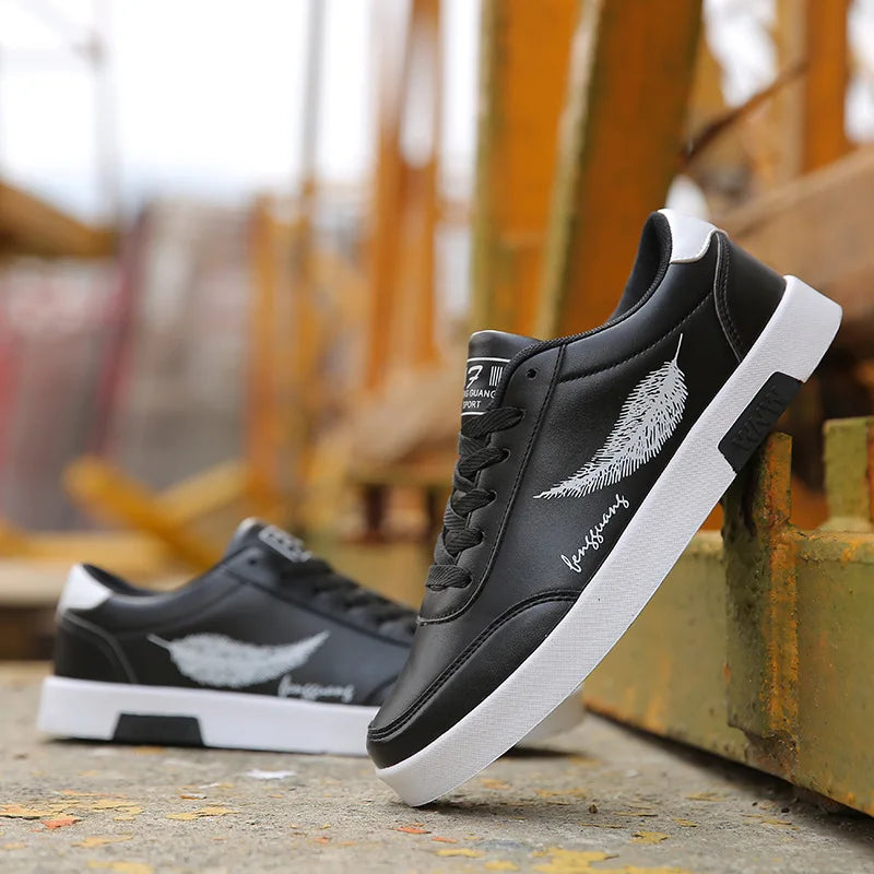 2025 Autumn Men Casual Shoes Winter Men's Board Shoes Light Sports Shoes Men Tennis Sneaker Soft White Shoes Male Flat Shoes