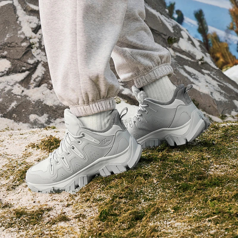 Xtep Chuan Xing For Men 2024 Winter Cotton Shoes Rebound Soft Leisure Durability Support Training   Sneakers 876419370003