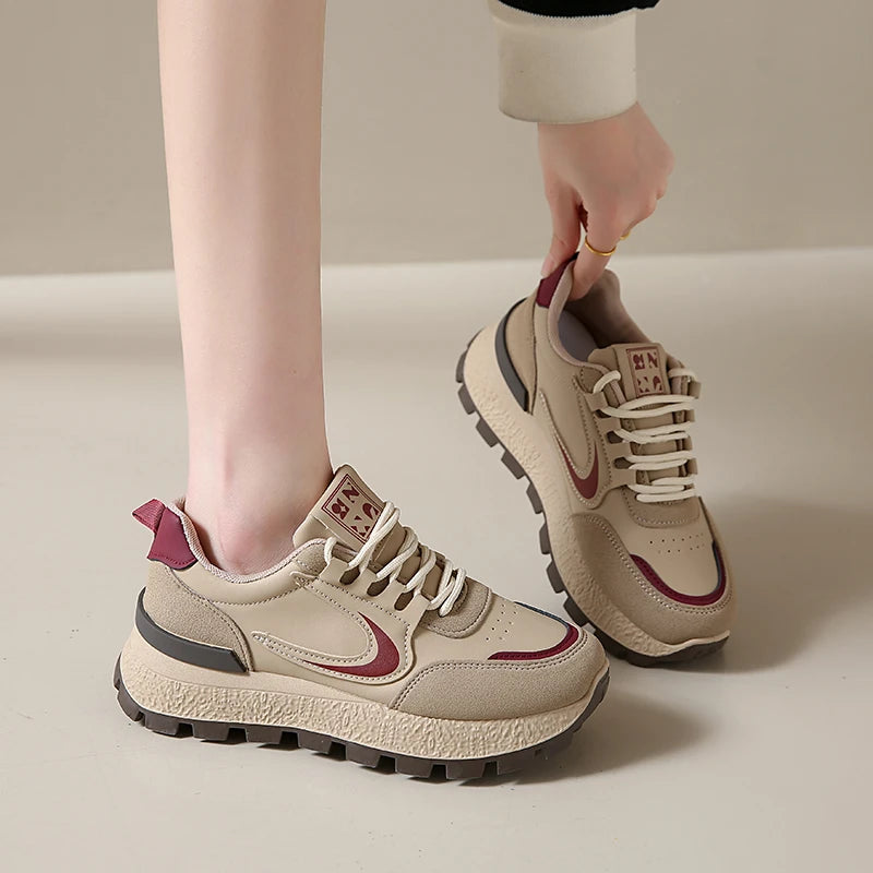 Fashionable and casual thick sole 2025 new hot selling versatile running shoes for women's fashion, increasing height