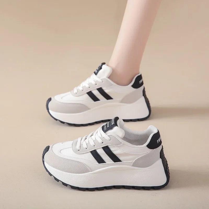 2024 autumn Spring Thick Bottom Women's Shoes Casual Patchwork Leather Sneakers Casual Vulcanised Shoes Ladies Chaussure Femme