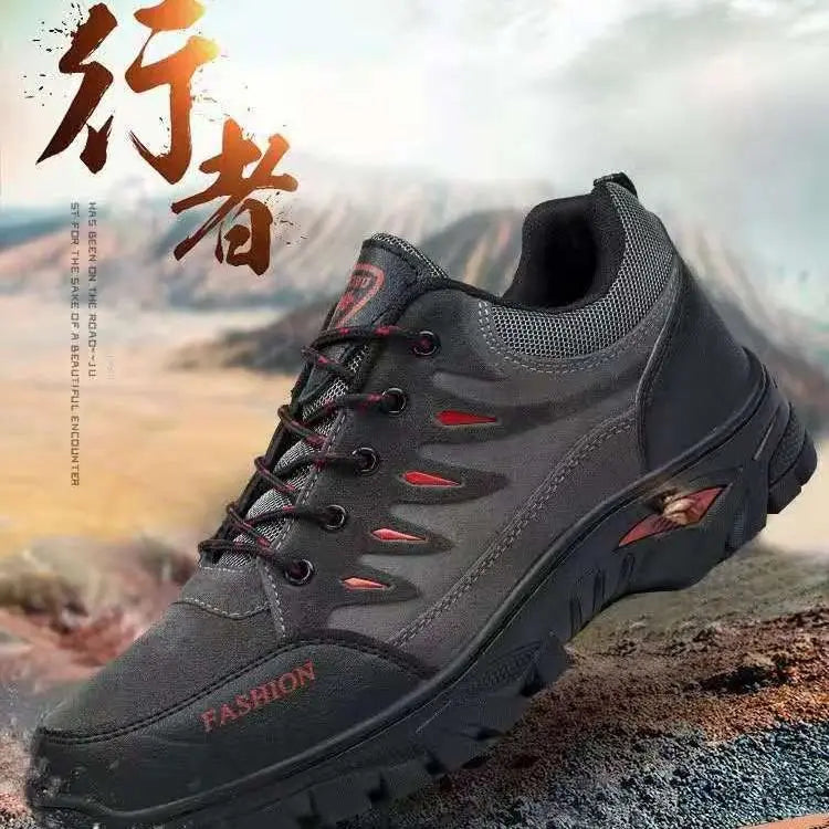 2024 New outdoor hiking shoes for tourism men's Casual warm non slip sports shoes low cut cotton shoes sneaker for men winter