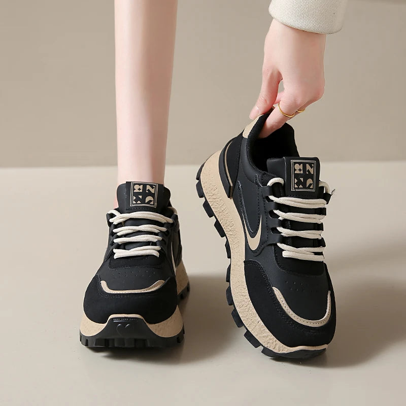 Fashionable and casual thick sole 2025 new hot selling versatile running shoes for women's fashion, increasing height