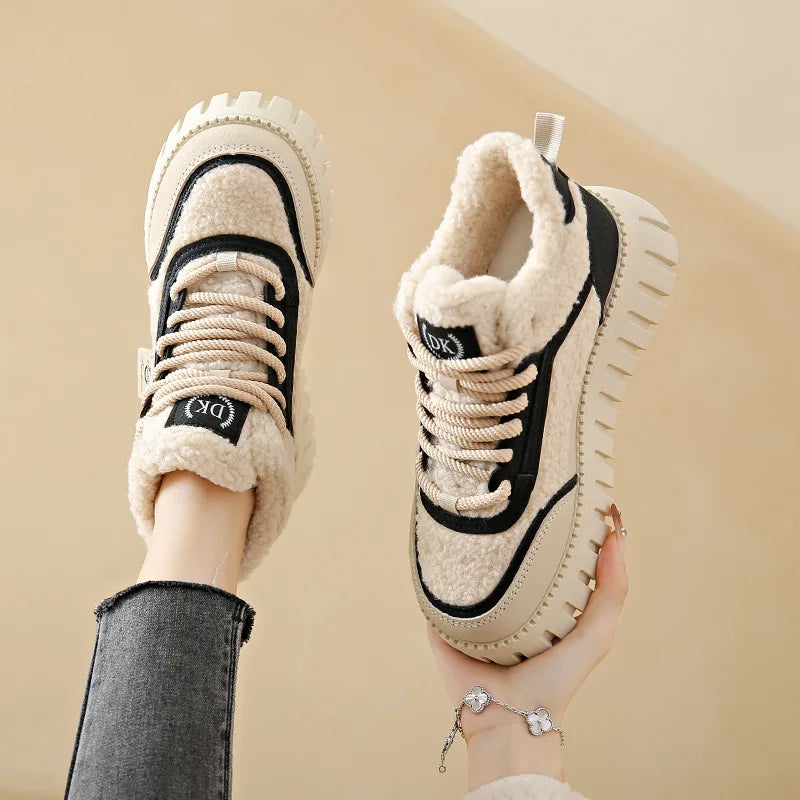 New Winter Warm Cotton Shoes Ladies Plush Fur Thick Sole Lace Up Casual Sneakers Women Outside Flat Comfortable Running Shoes