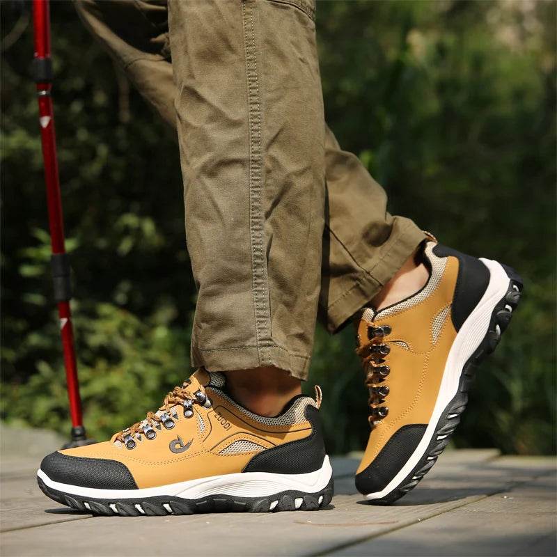 Men's Waterproof Hiking Shoes Autumn Winter Outdoor PU Leather Sports Wear-Resistant Walking Tactical Shoes