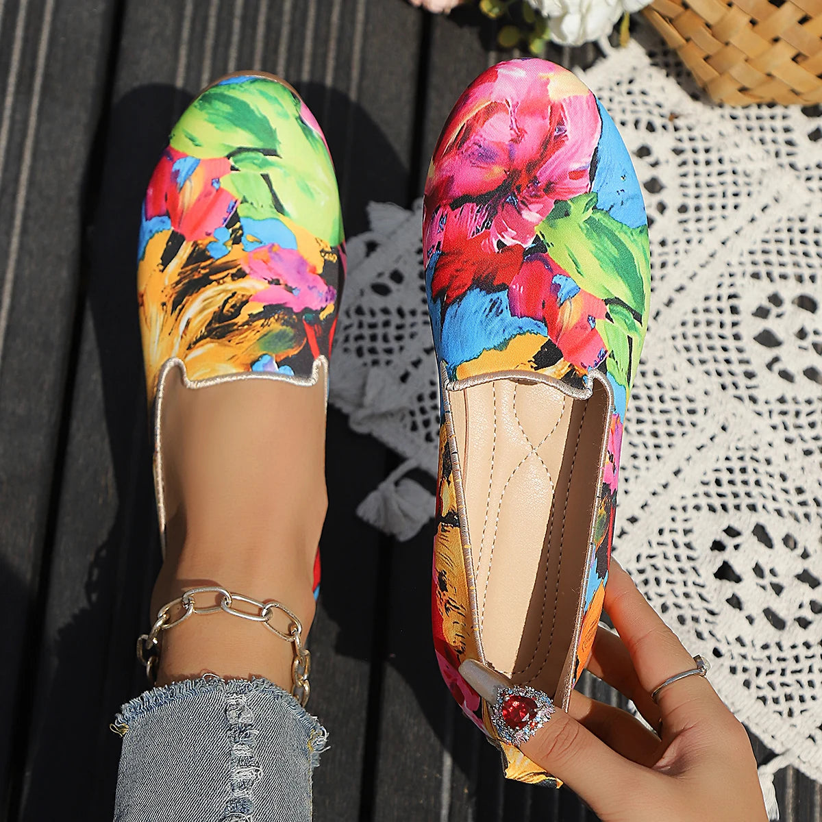 1 pair of colorful flat shoes, round-toe comfortable walking shoes, loafers with vibrant dopamine colors full of energy.