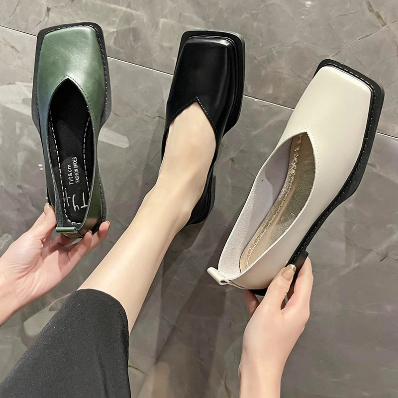 2023 Flat Shoes Women Square Toe Single Shoes Simple Temperament Leather Shoes Spring  round toe heels