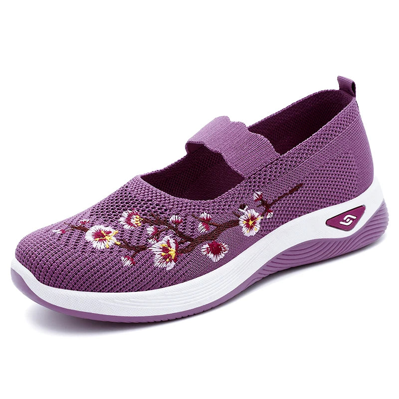 Women's Ethnic Embroidered Athletic Shoes Fashion Breathable Lightweight Non-Slip Running Walking Sneakers for Outdoor Sports
